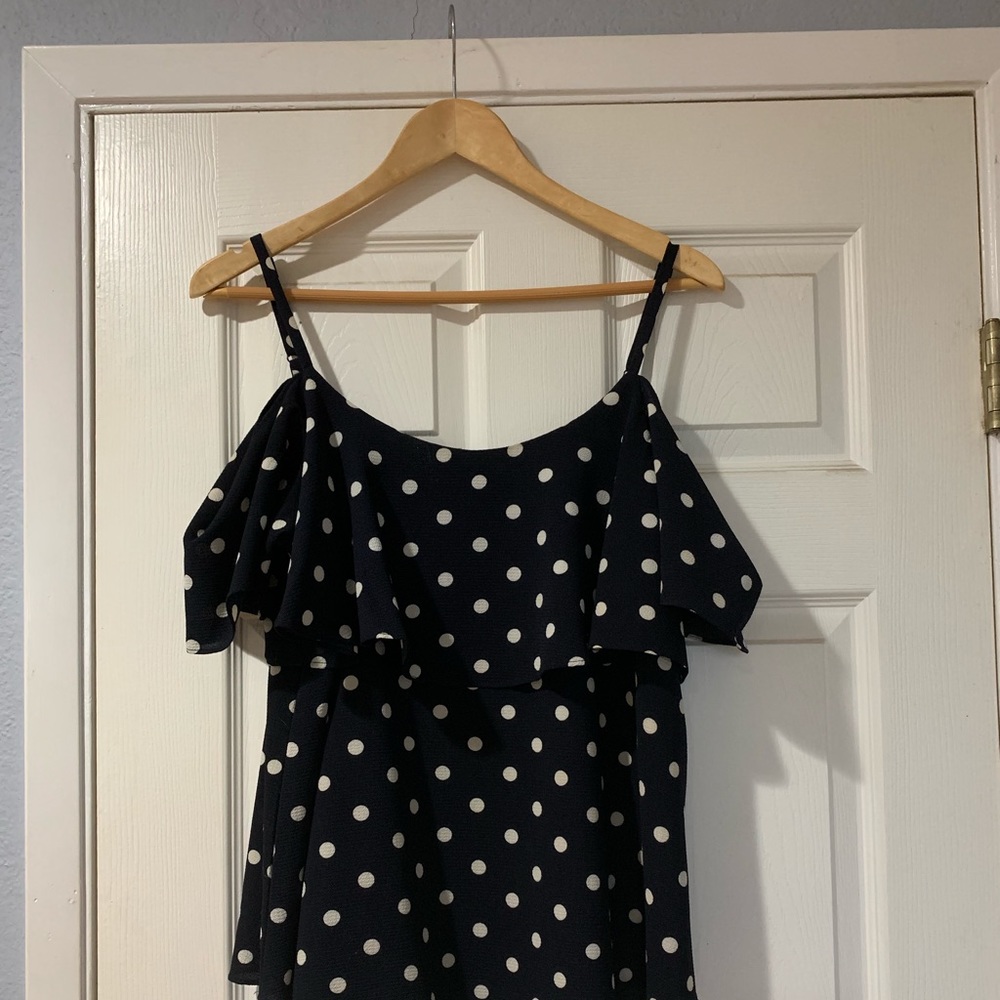 Bobeau by Nordstrom’s Navy polka-dot crop shirt
